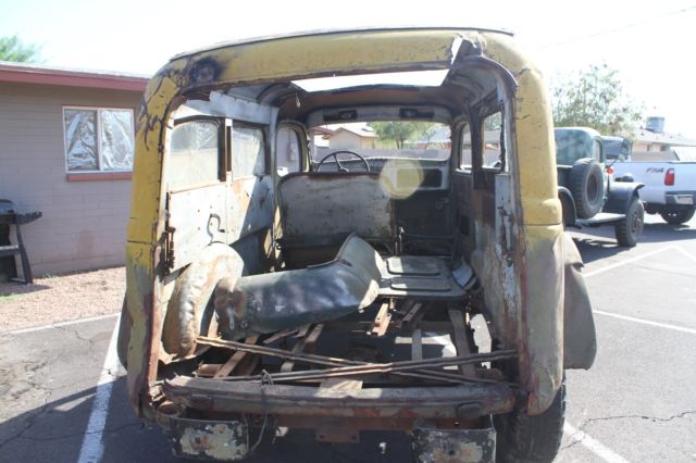 1943 Dodge Power Wagon SUV
