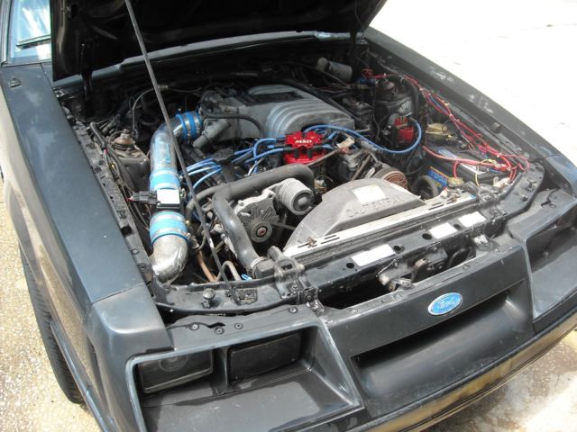 1986 Black Ford Mustang