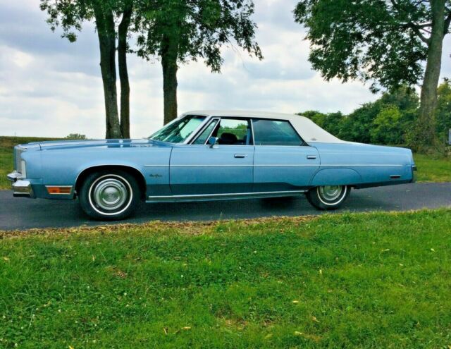 1978 Blue Chrysler New Yorker Sedan