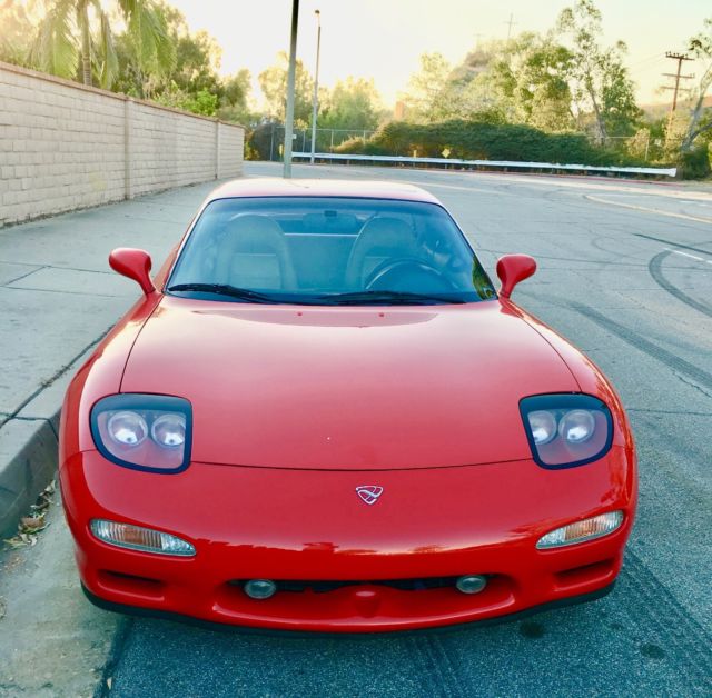 1993 Red Mazda RX-7 Coupe
