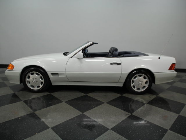 1992 White Mercedes-Benz SL-Class Convertible