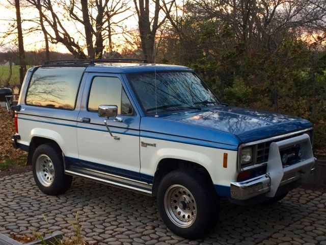 1987 LIGHT BLUE / CREAM Ford Bronco II