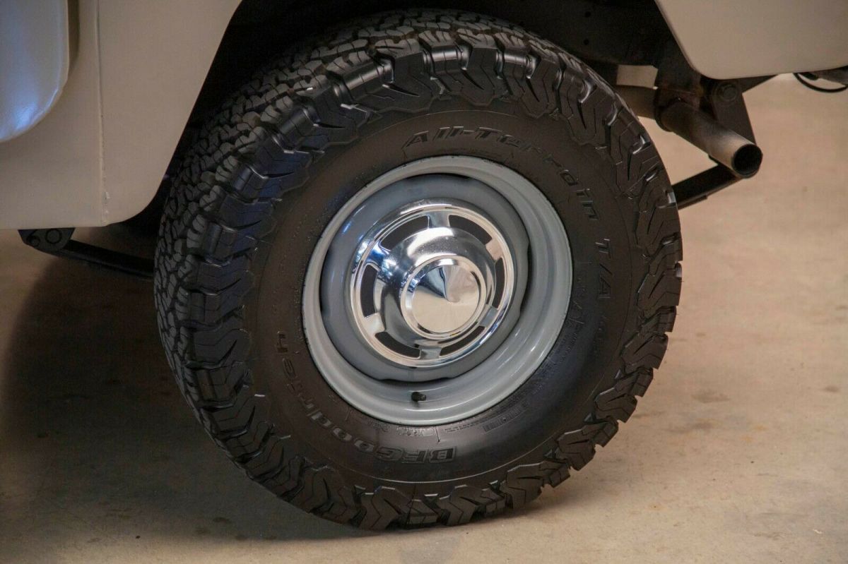 1968 Coronado Beige Toyota Land Cruiser SUV