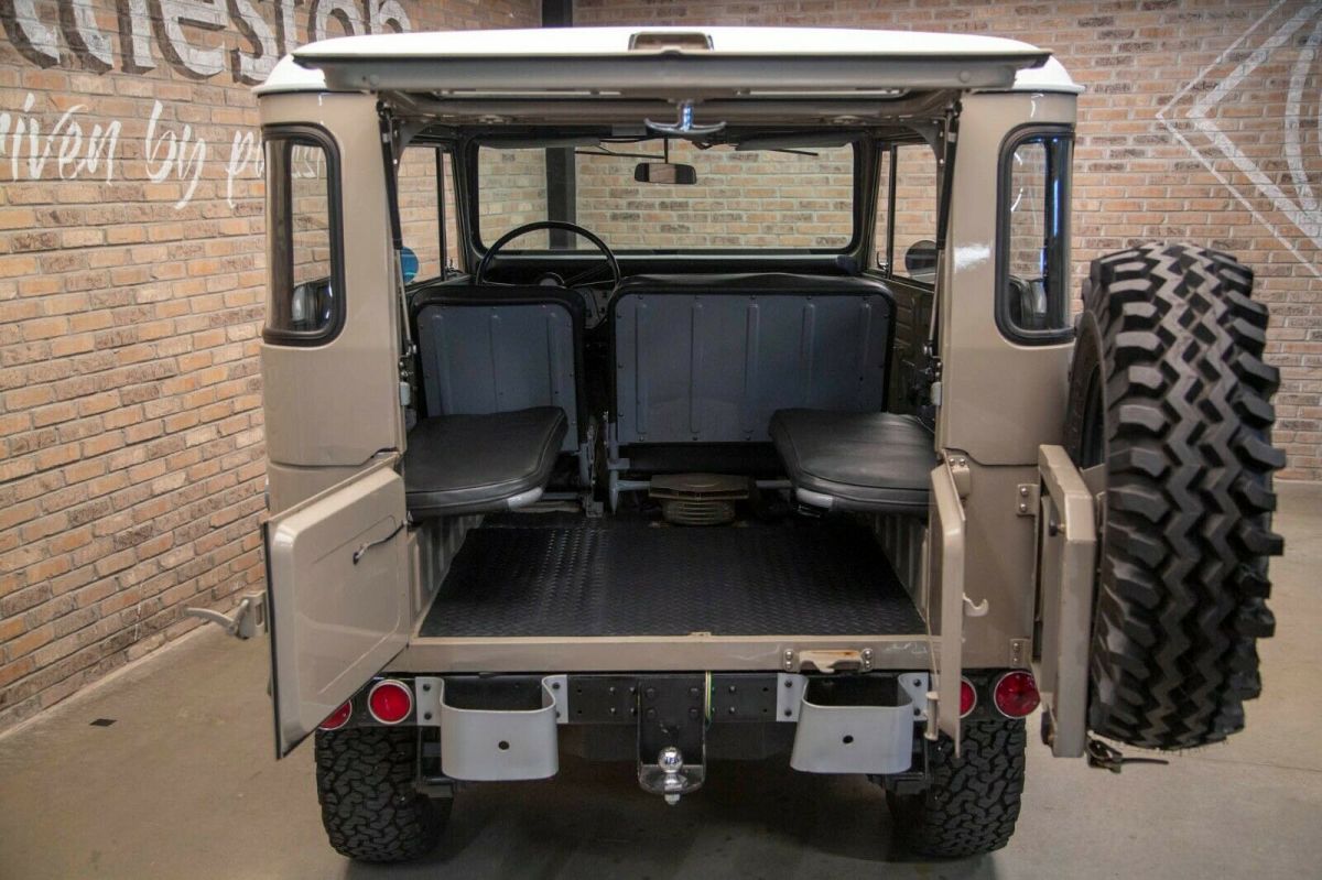 1968 Coronado Beige Toyota Land Cruiser SUV