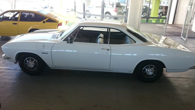 1965 White Chevrolet Corvair Coupe