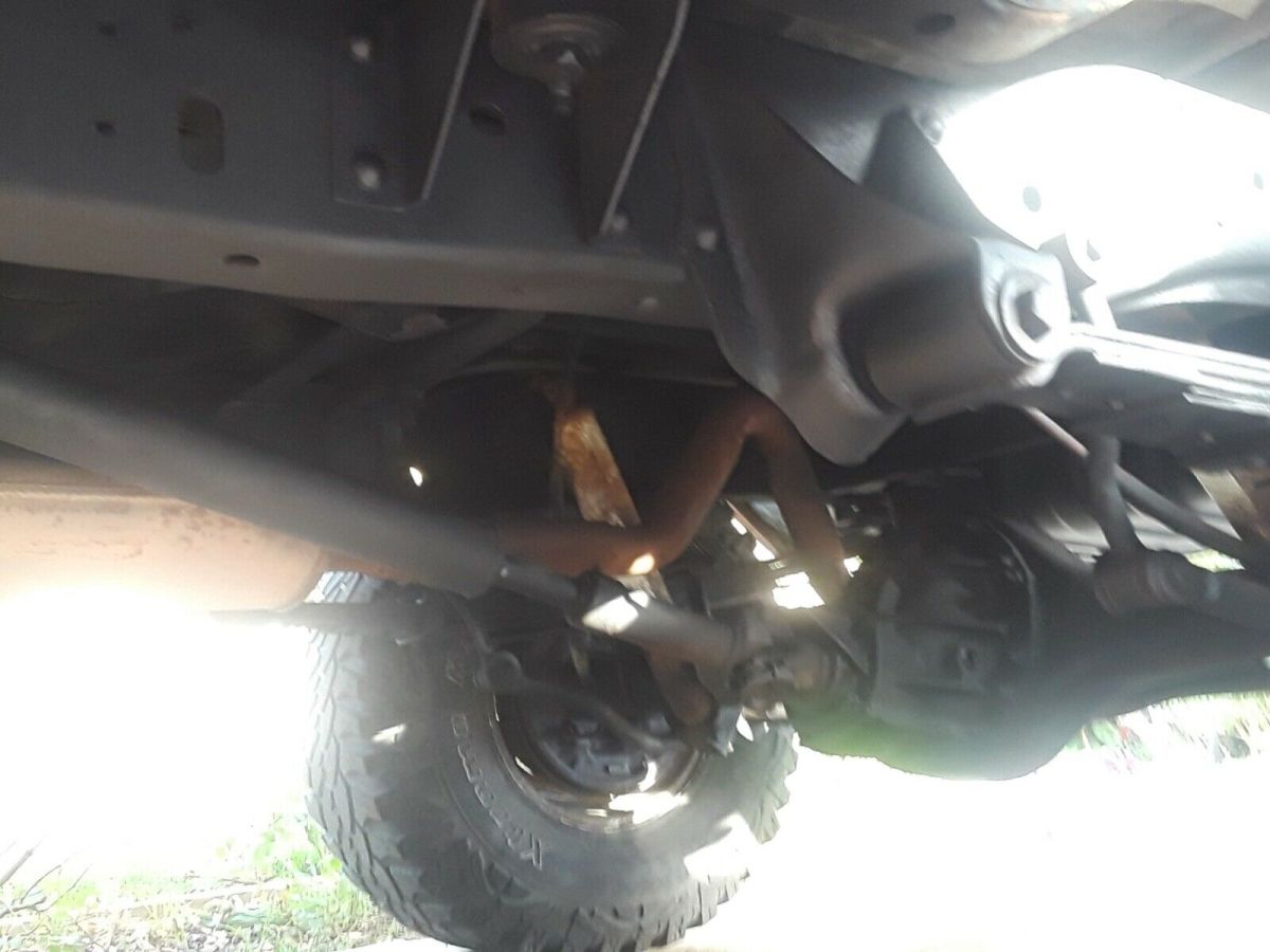 1979 Chestnut Ford Bronco SUV