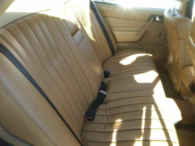 1990 Blue Mercedes-Benz 190-Series