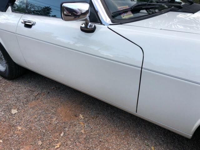 1989 White Jaguar XJS Convertible