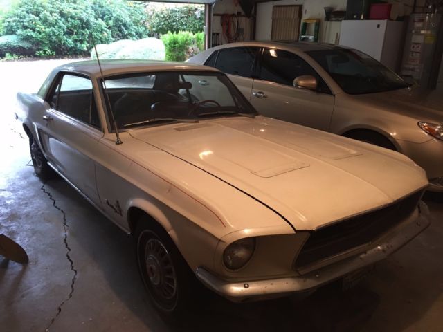 1968 White Ford Mustang Coupe
