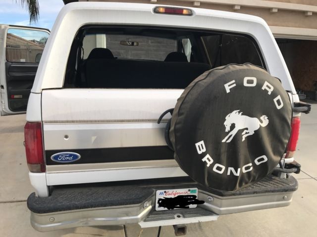 1993 White Ford Bronco SUV