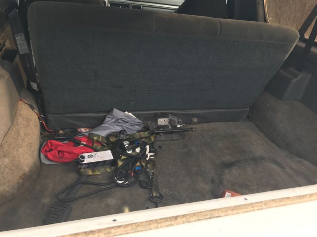 1993 White Ford Bronco SUV