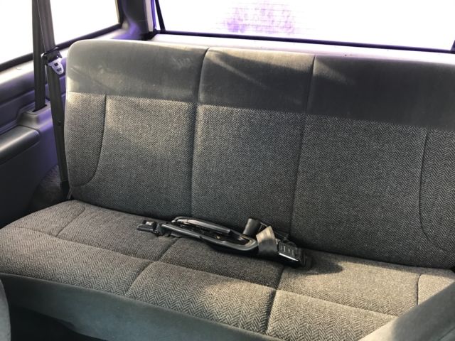 1993 White Ford Bronco SUV