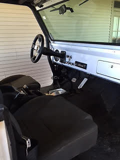 1975 White Ford Bronco Jeep