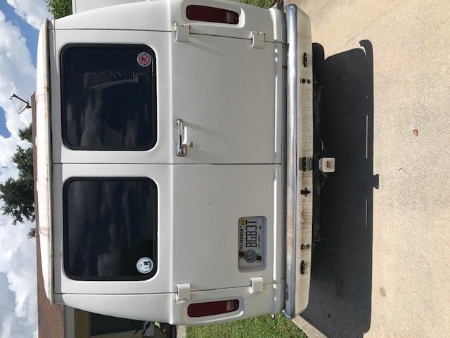 1979 White Ford E-Series Van