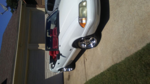 1989 White Ford Mustang Convertible