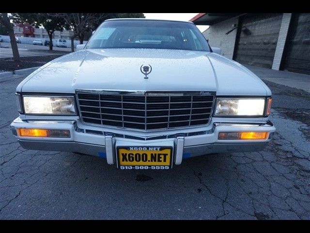 1993 White Cadillac DeVille --