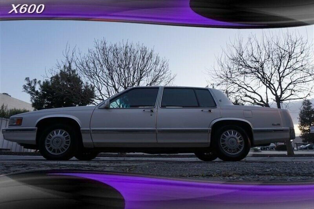 1993 White Cadillac DeVille --