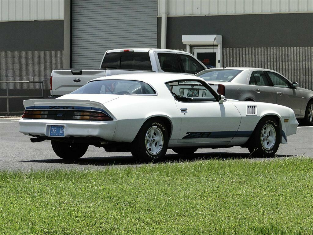 1979 White Chevrolet Camaro 2d : 2 Door Hard TOP
