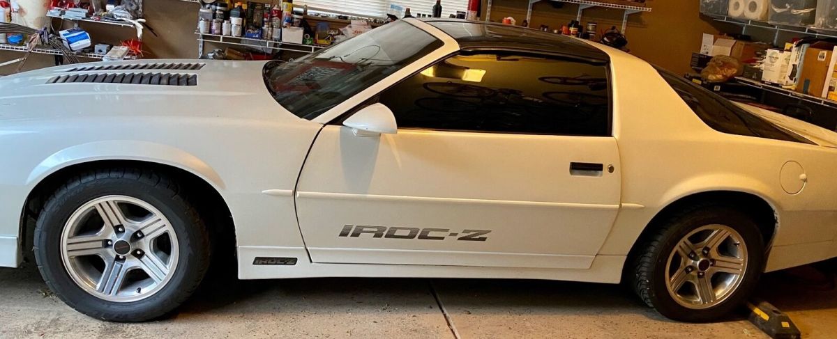 1989 White Chevrolet Camaro Hatchback
