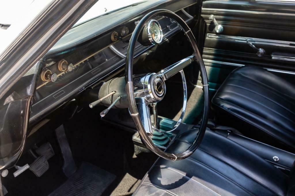 1966 White Chevrolet Chevelle Super Sport