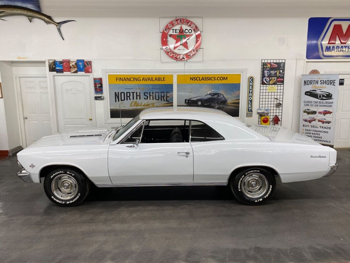 1966 White Chevrolet Chevelle Coupe