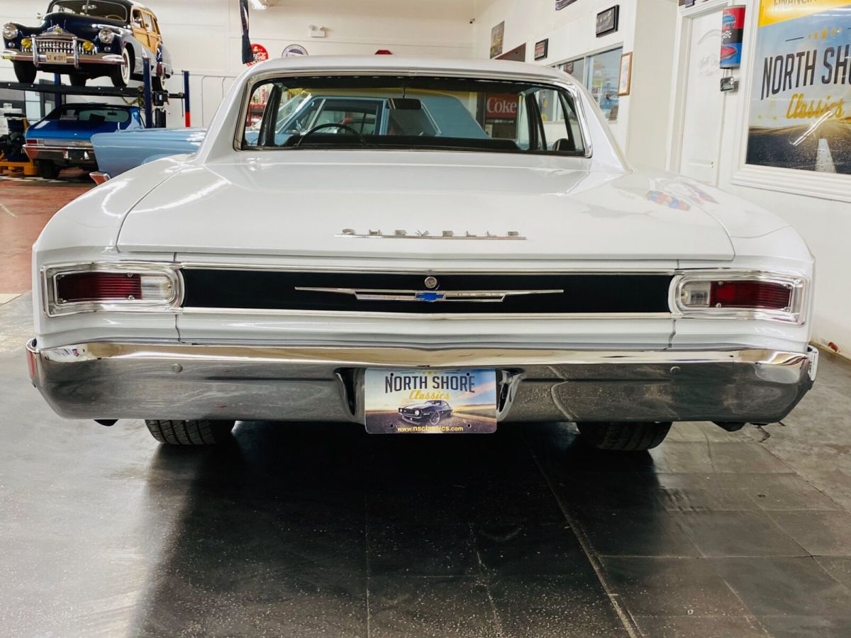 1966 White Chevrolet Chevelle Coupe