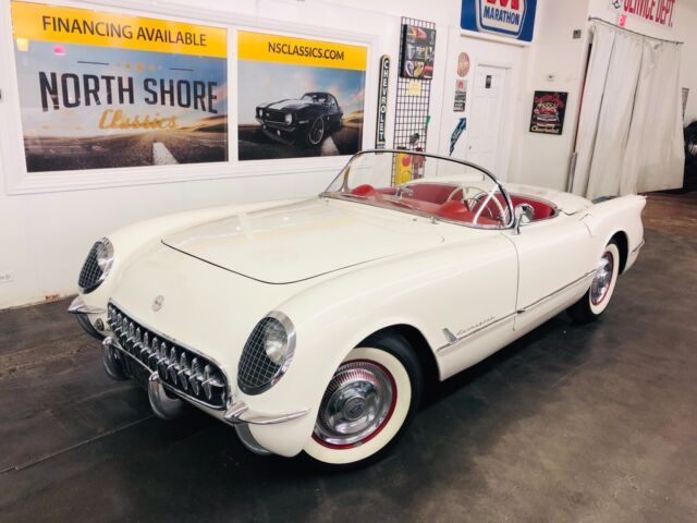 1954 White Chevrolet Corvette Convertible