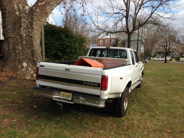 1993 White Ford F-350 Extended Cab Pickup
