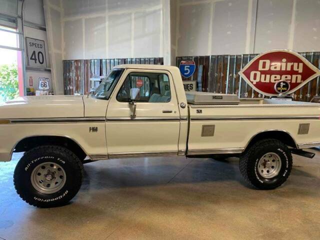 1976 White Ford F-150 Pickup Truck