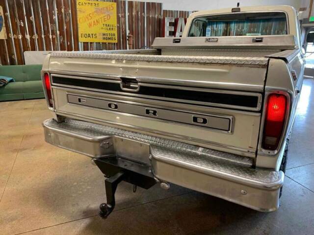 1976 White Ford F-150 Pickup Truck