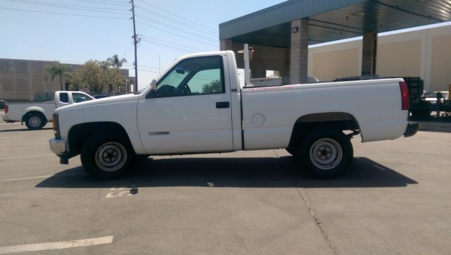 1994 White GMC Sierra 1500 Standard Cab Pickup