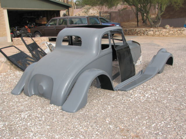 1933 Willys Model 77