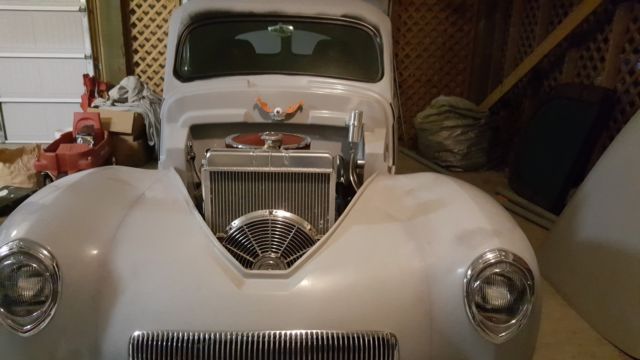 1933 Willys Model 77