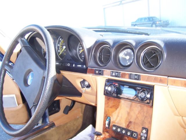 1985 Blue Mercedes-Benz SL-Class Convertible