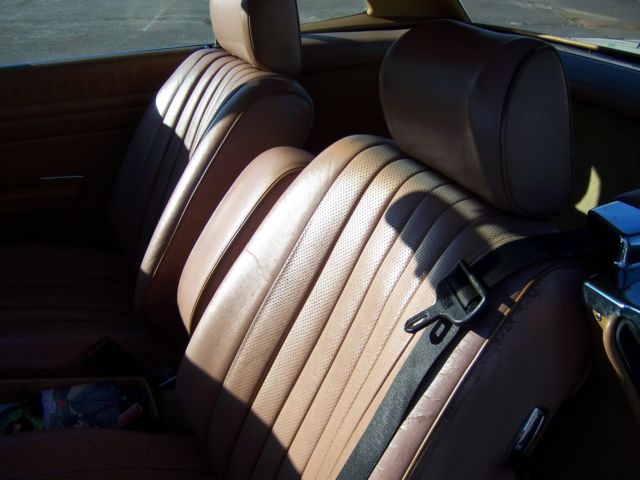 1985 Blue Mercedes-Benz SL-Class Convertible