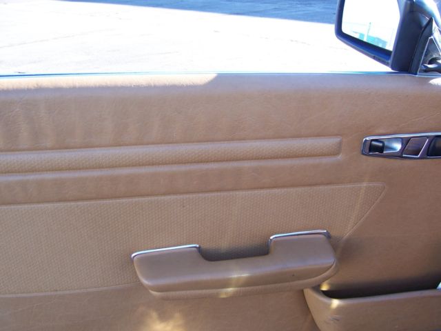 1985 Blue Mercedes-Benz SL-Class Convertible