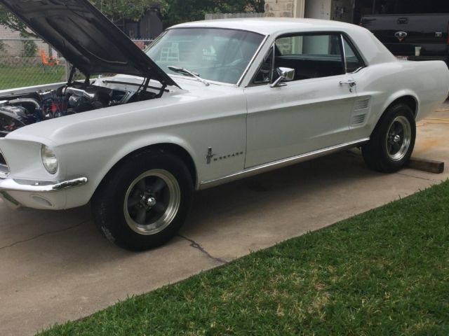 1967 White Ford Mustang Coupe