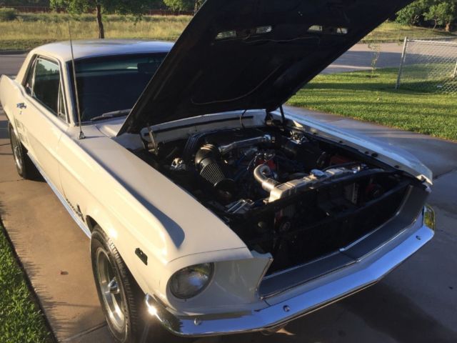 1967 White Ford Mustang Coupe