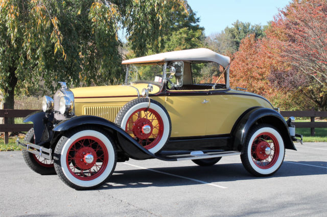 1931 Yellow/Black Ford Model A Roadster