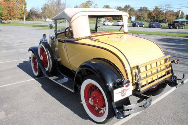1931 Yellow/Black Ford Model A Roadster