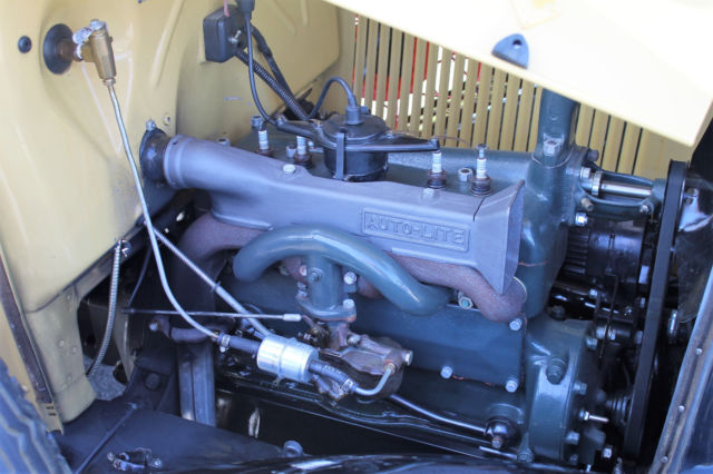 1931 Yellow/Black Ford Model A Roadster