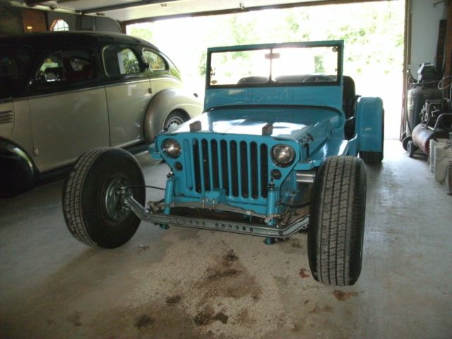 1942 blue Ford gpw open