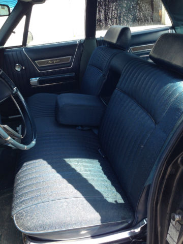 1969 Black Chrysler New Yorker Sedan