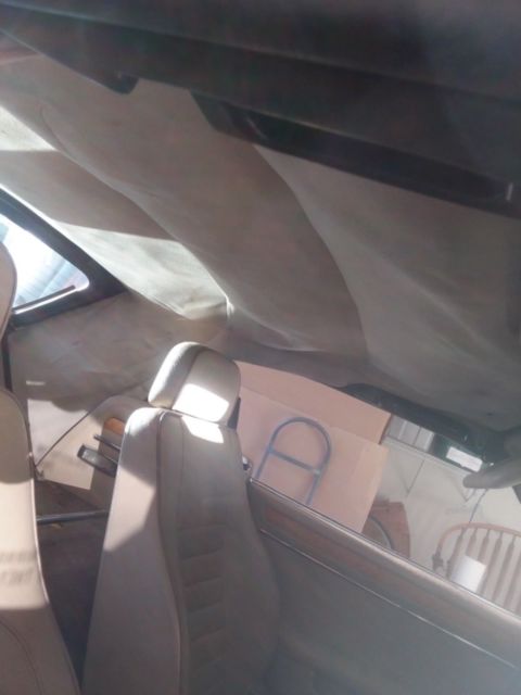 1991 Gold Jaguar XJS Convertible