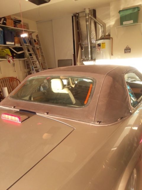 1991 Gold Jaguar XJS Convertible