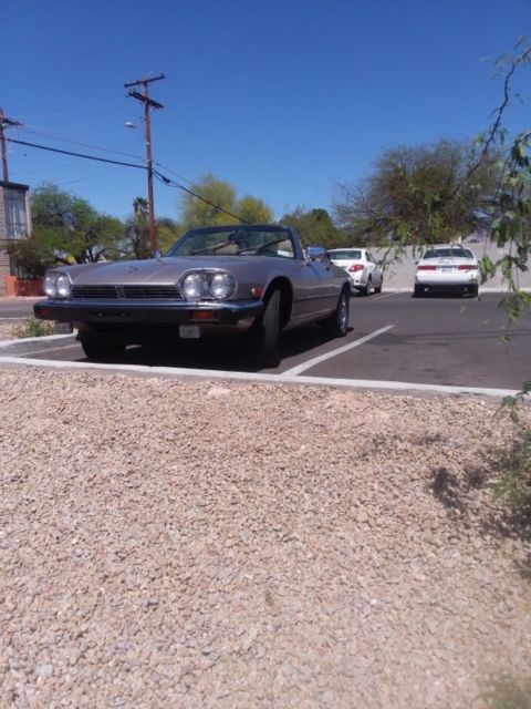 1991 Gold Jaguar XJS Convertible