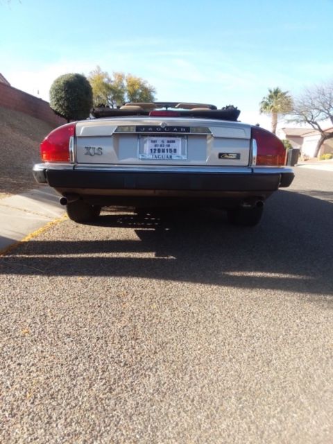 1991 Gold Jaguar XJS Convertible