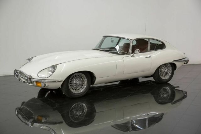 1969 White Jaguar XKE E-Type Series II Fixed Head Coupe --