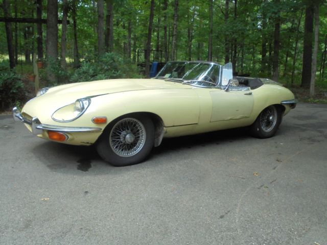 1970 Primrose Yellow Jaguar E-Type Roadster