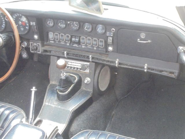 1970 Primrose Yellow Jaguar E-Type Roadster